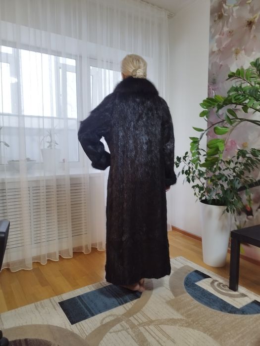 Шуба нутрия длинная