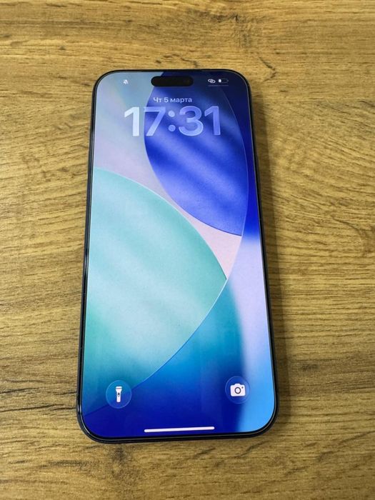 Продам Айфон 17 про макс