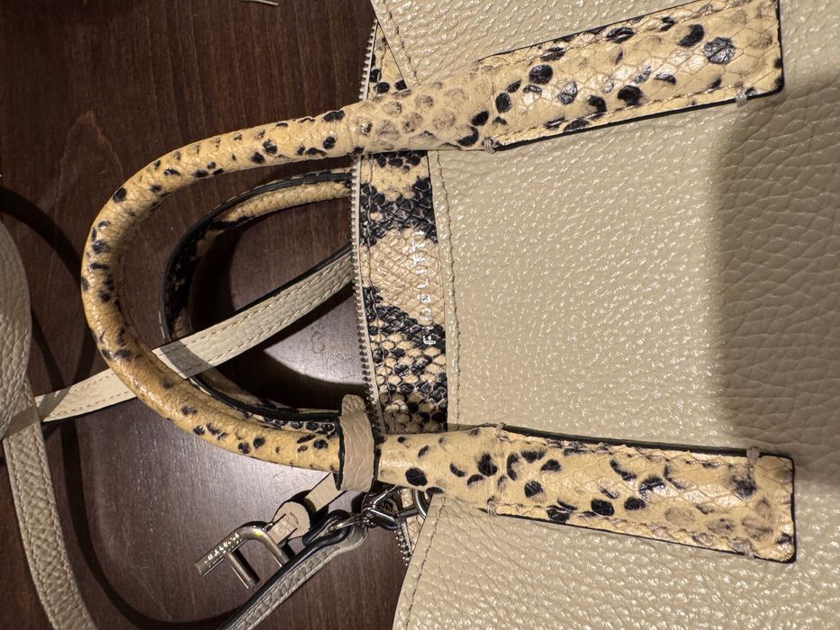 Дамска кожана чанта