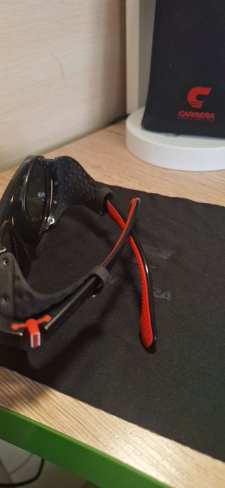 Carrera слънчеви очила