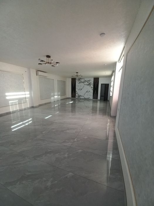 Ижарага жой Терасса 200м²130м²Г.Узоков билан Кукча ораси 4-этажда