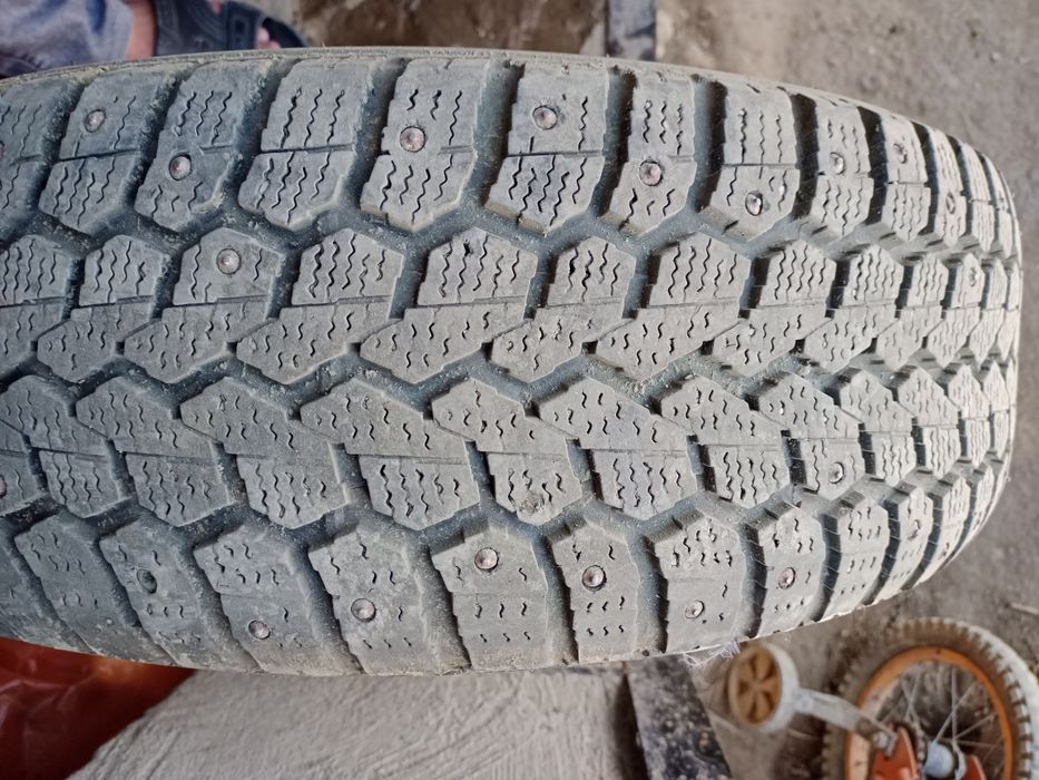 Продам резину зима