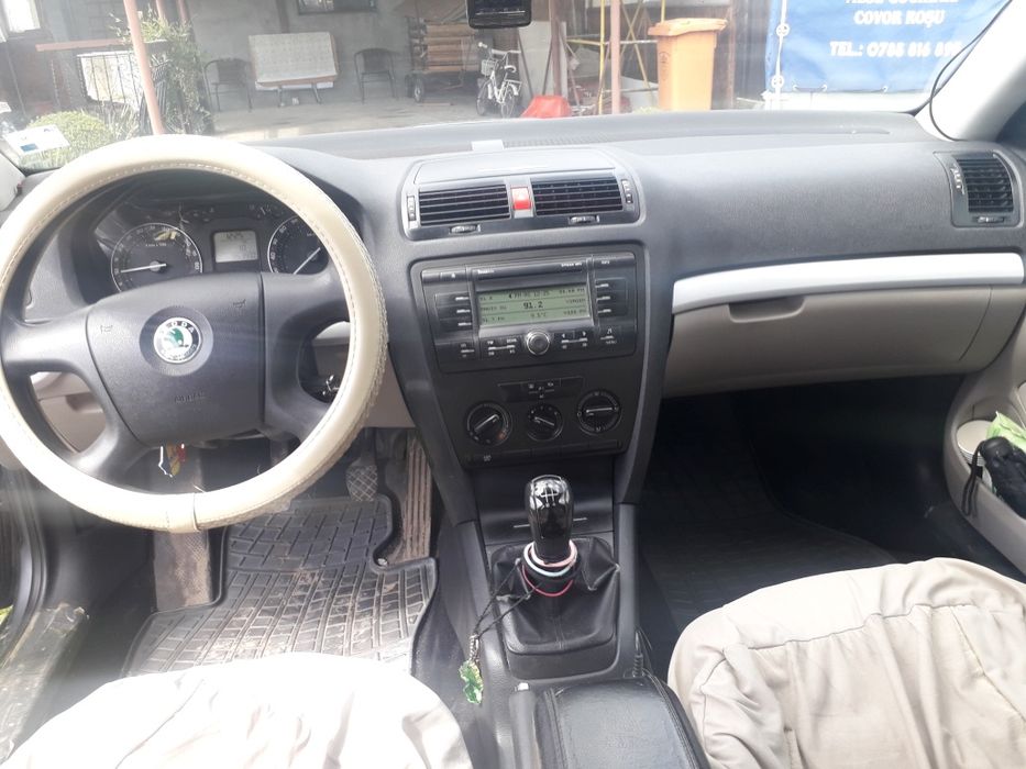 Skoda octavia unic proprietar de noua