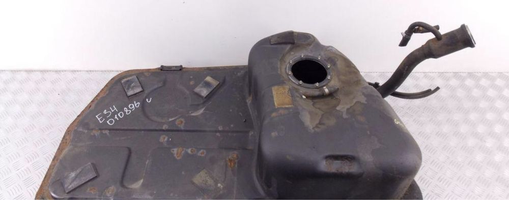 Бензо бак бмв е 34
