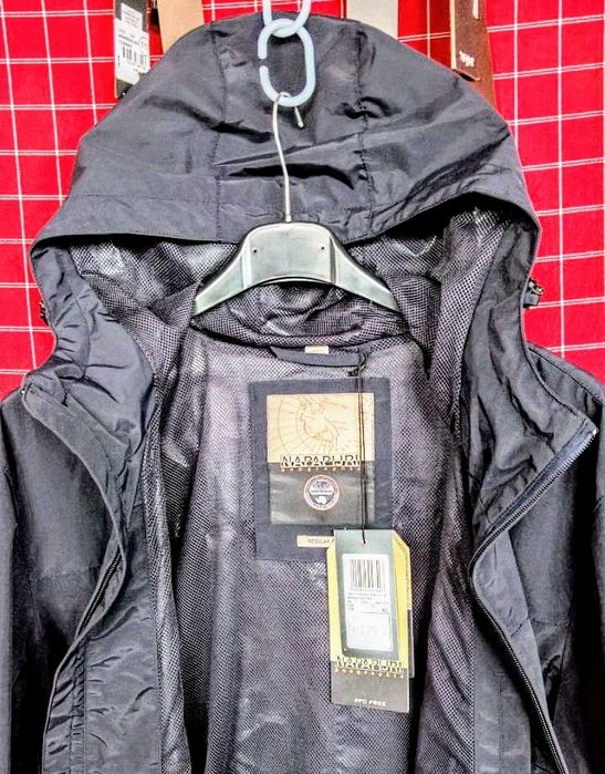 * geacă *NAPAPIJRI* XL *50%reducere *original !