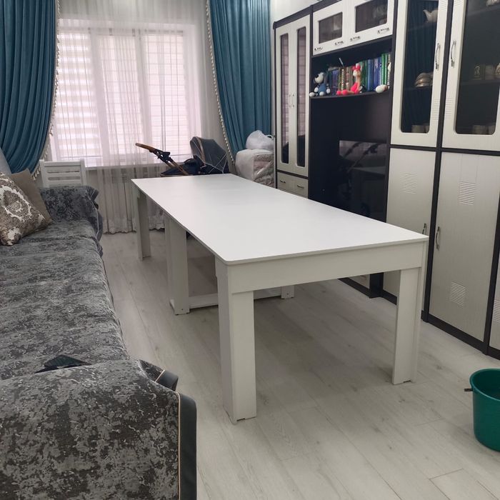 Продаю стол 3,5м