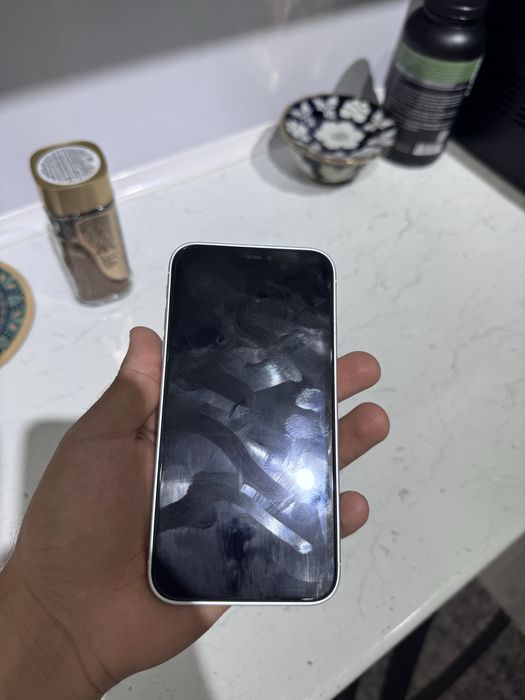 iPhone 11        17корпус килинган