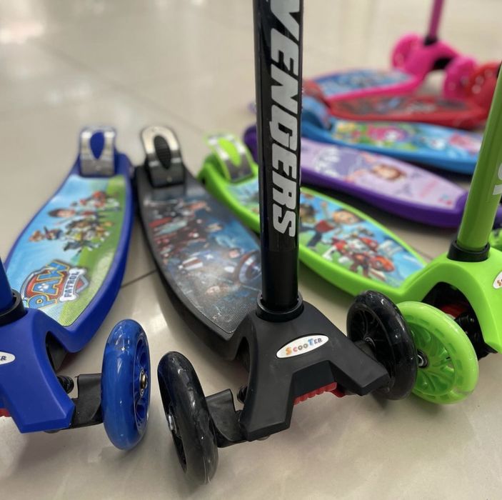 Самокат детскии