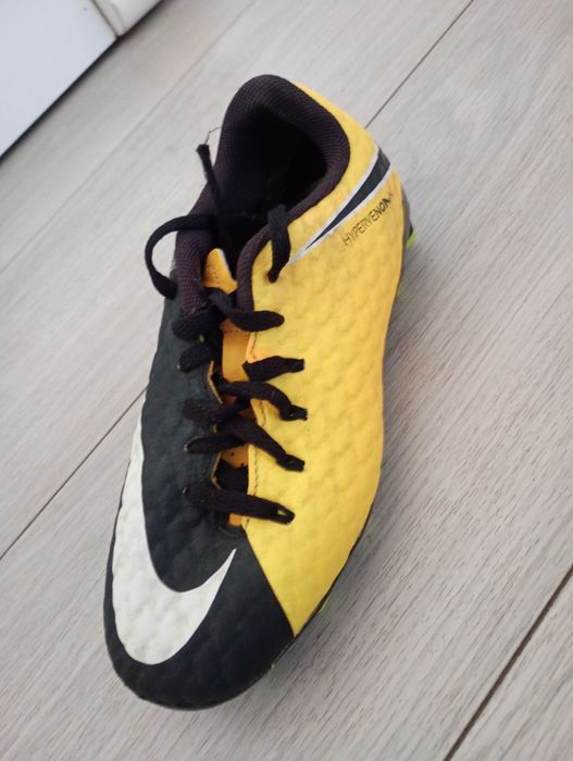Бутонки Nike Hipervenom III FG