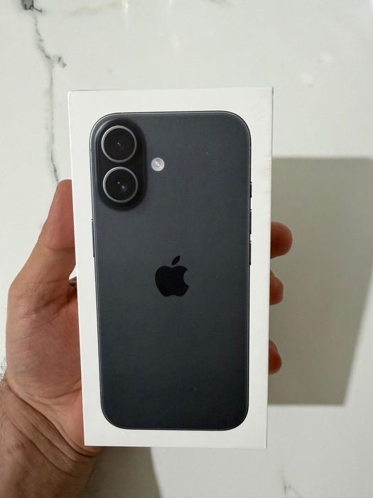 Айфон 17 черный