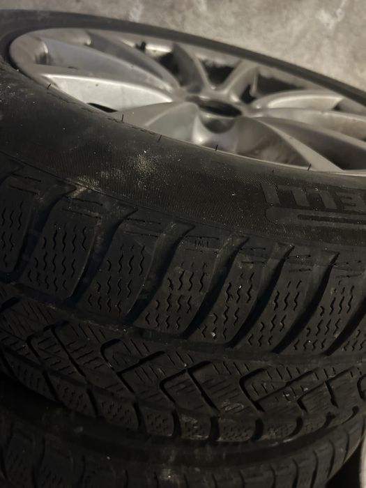 Jante echipate de iarna bmw
