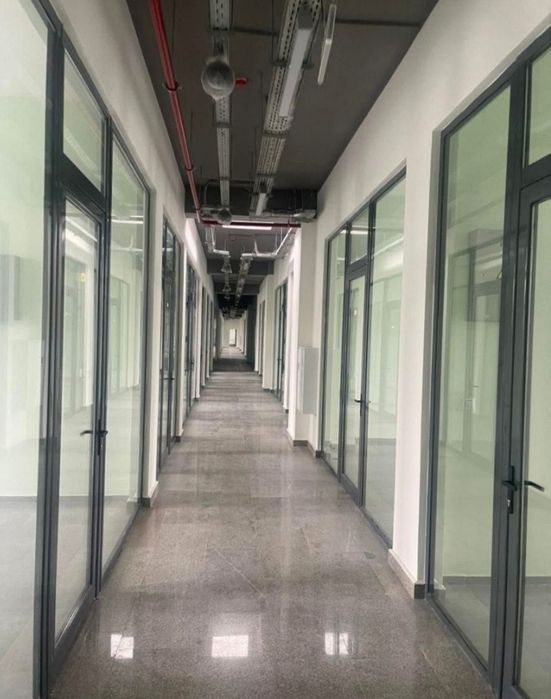 Офис / коммерческое помещение в ТЦ, 43 м², евроремонт