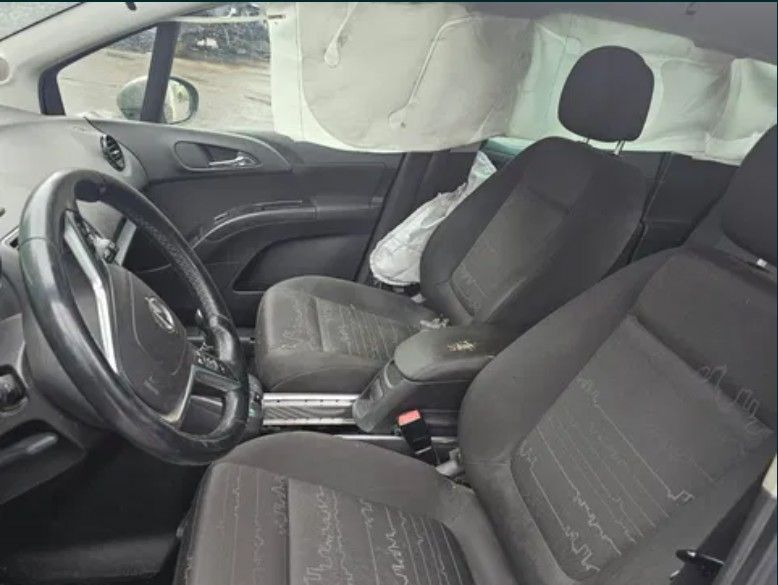 Dezmembrez Opel Meriva - 2 (2010 - 2014), 1.4 benzina A14NEL, manual, A14NEL