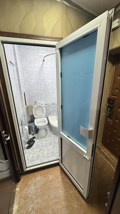 Межкомнатные двери б/у в хорошем состояние