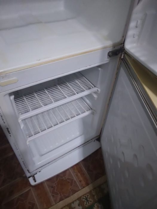Холодильник рабочий Б/у