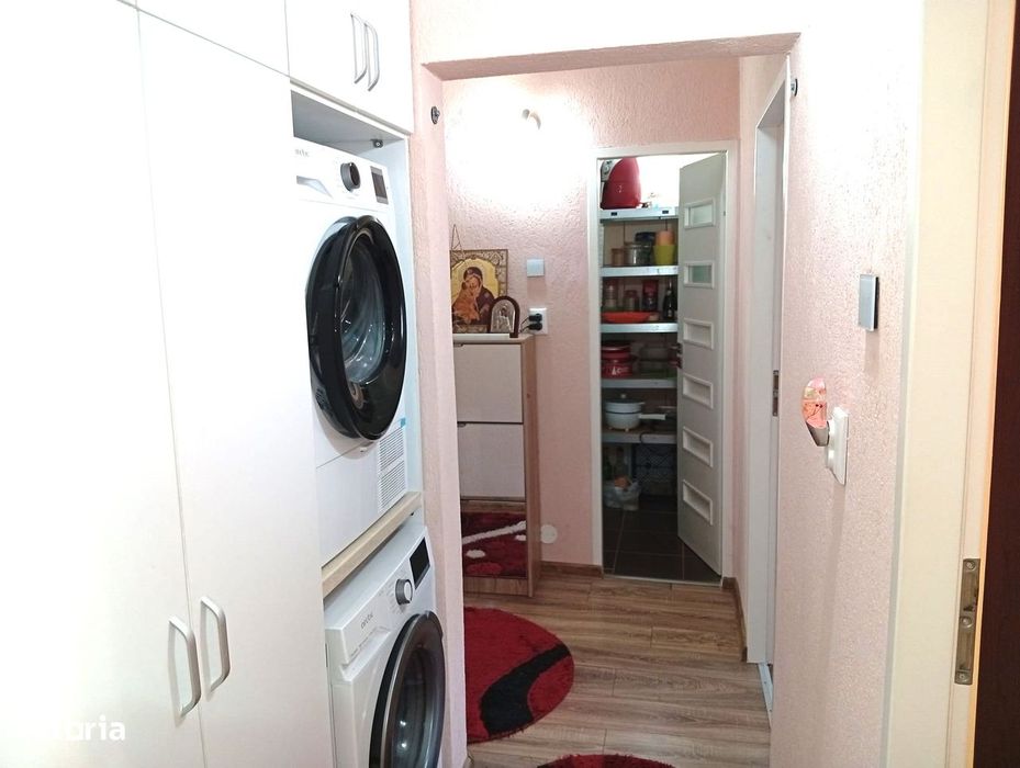 Apartament 3 camere in Confectii