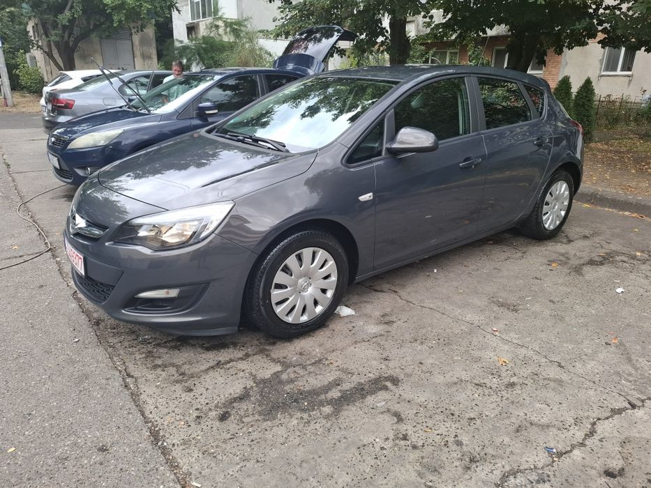 Opel astra ecoflex 2012