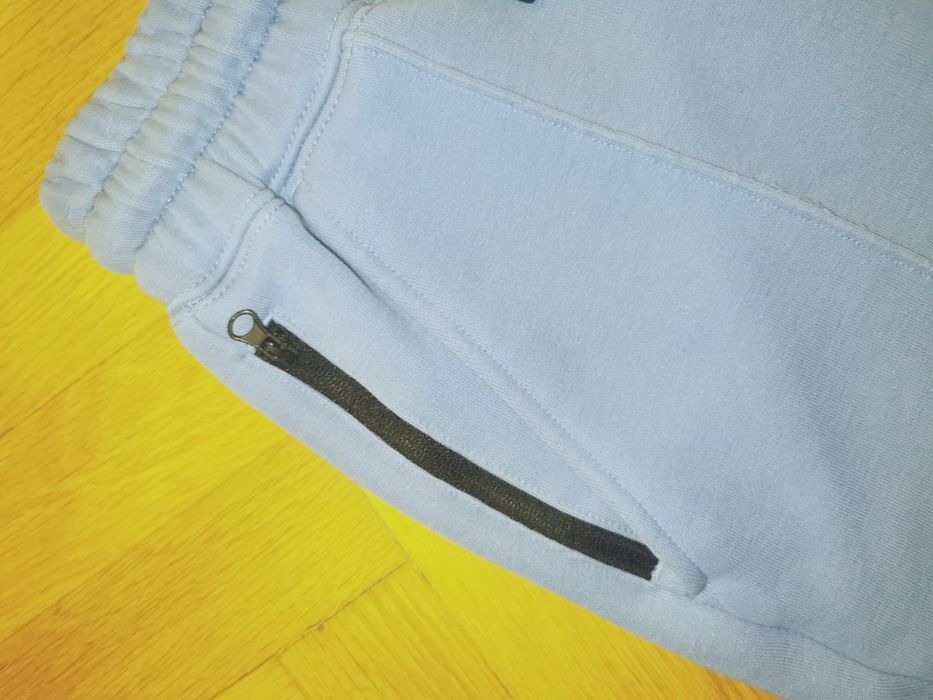 Nike долнища за деца