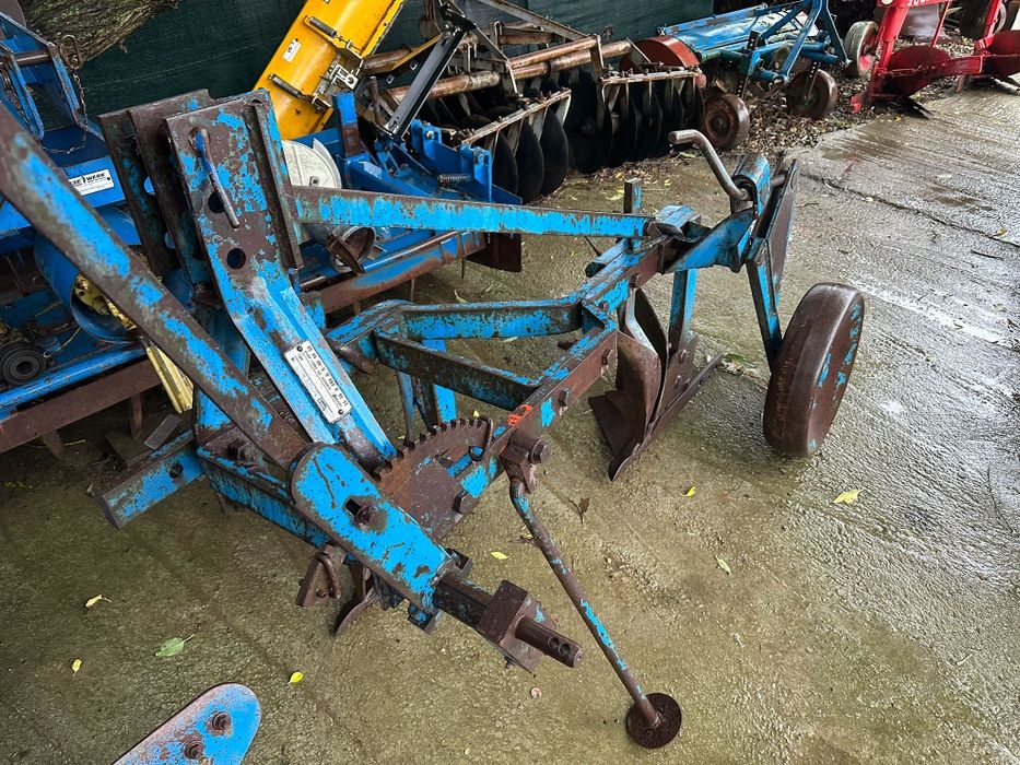 Plug 2 Brazde Simplu