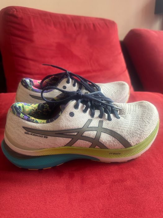 ASICS- дамски маратонки