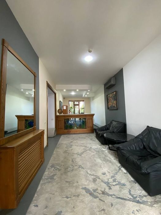 здаеотса аренда под офис либа под бизнес садик азимова