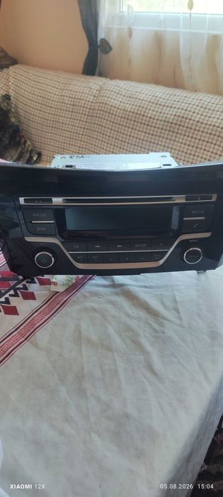 Продавам Радио,carplay и стойка за телефон на   Nissan Qashqai j11