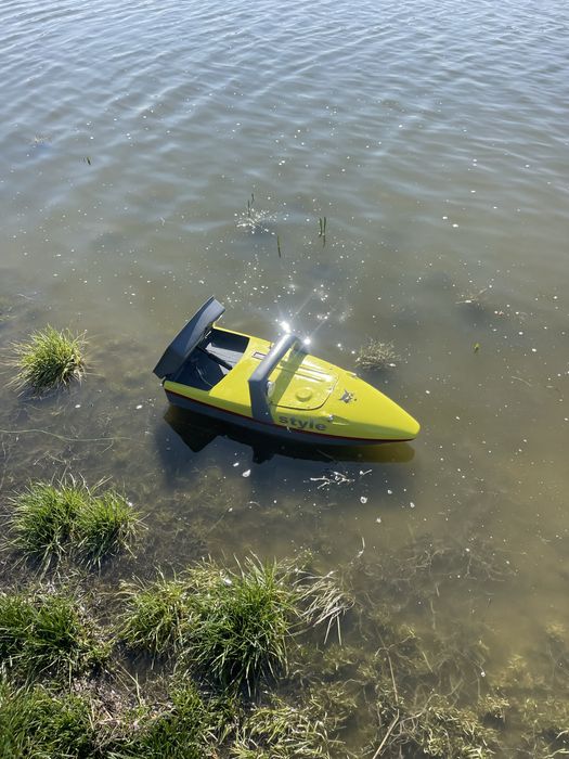 Лодка за захранка