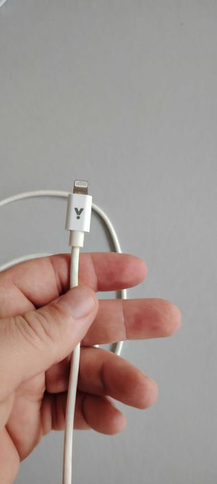 Зарядно lightning за iPhone