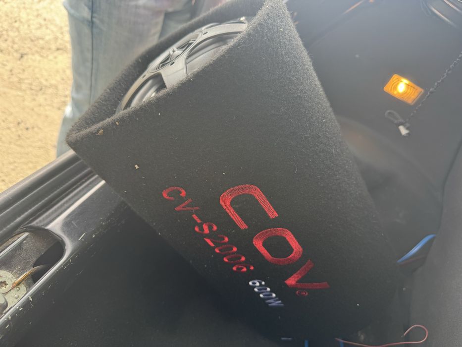 Сабвуфер продам.