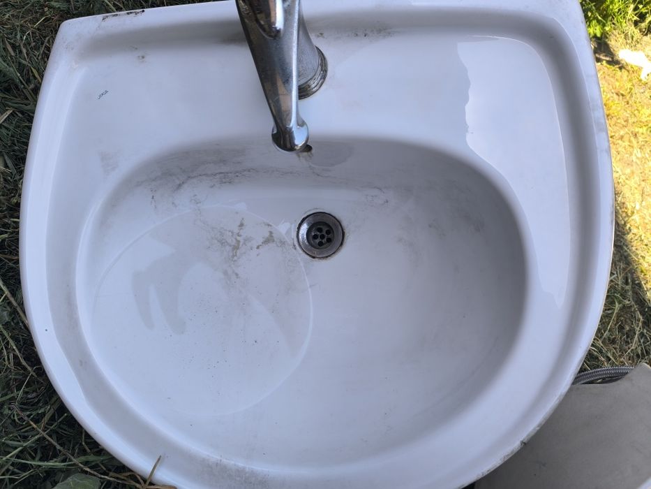 Продам раковины и унитазы
