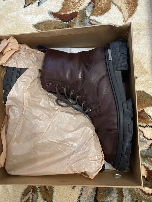 Продам обувь