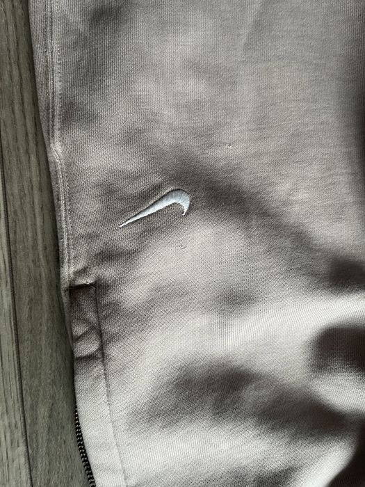 pantaloni nike purtați o singura data