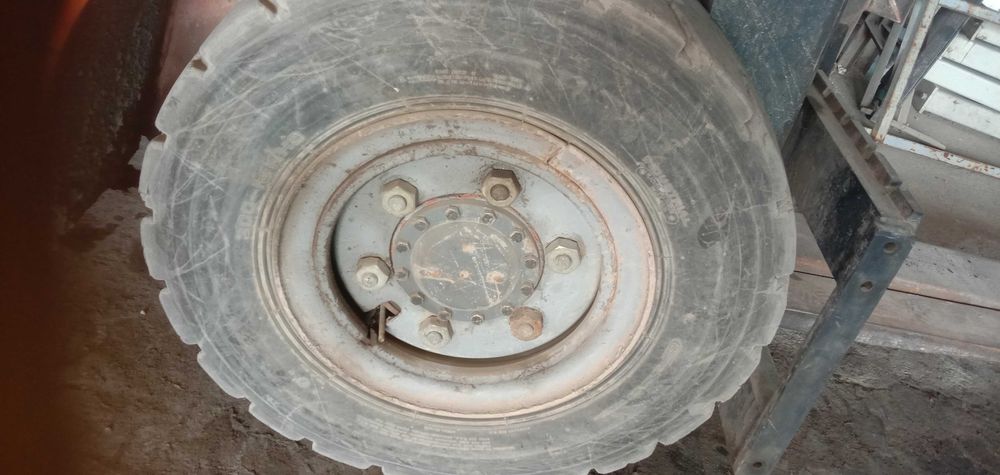 Автокара погрущик