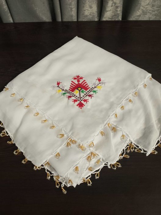 Памучни Забрадки с бродерия