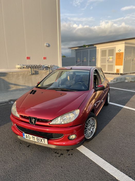 PEUGEOT 206