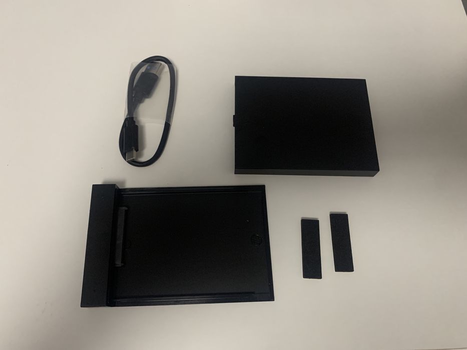 Carcasa pentru hard disk extern de 2,5" cu transmisie USB 3.2