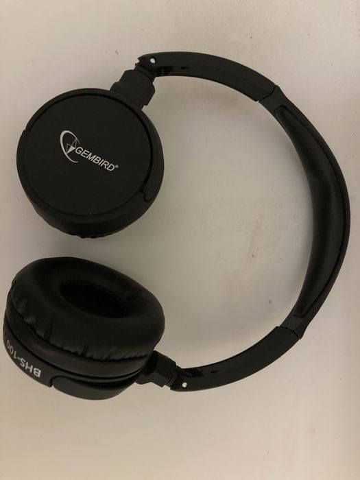 Наушник беспроводной