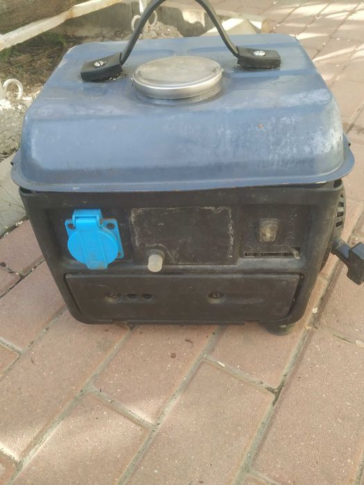 generator 220v benzină