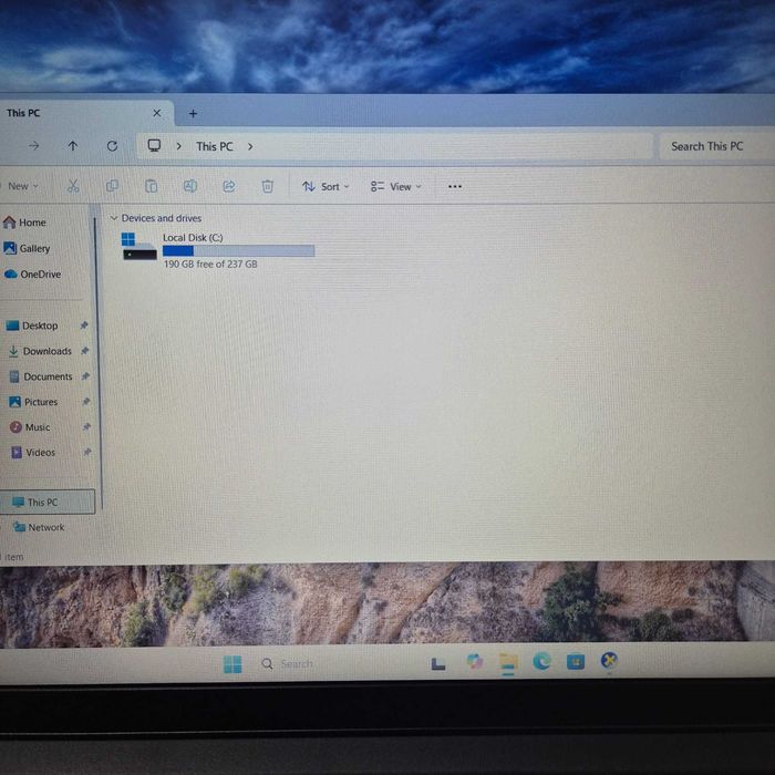 Laptop Lenovo Ultra 3gen 1 8gb ram 256gb memorie Zeus Amanet Rahova 35465