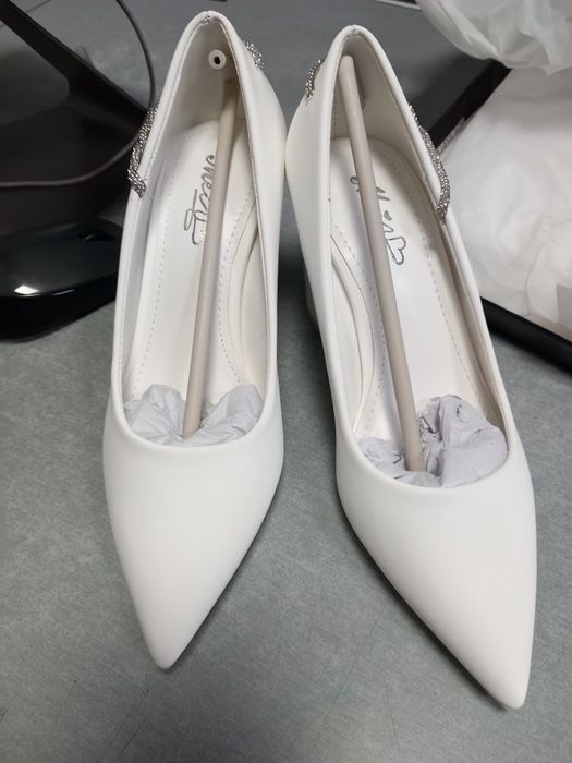 Дамски обувки на ток