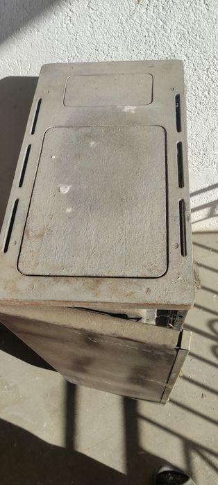 Печка на твърдо гориво