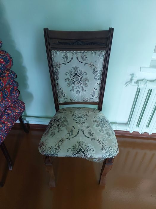 Продаются стулья