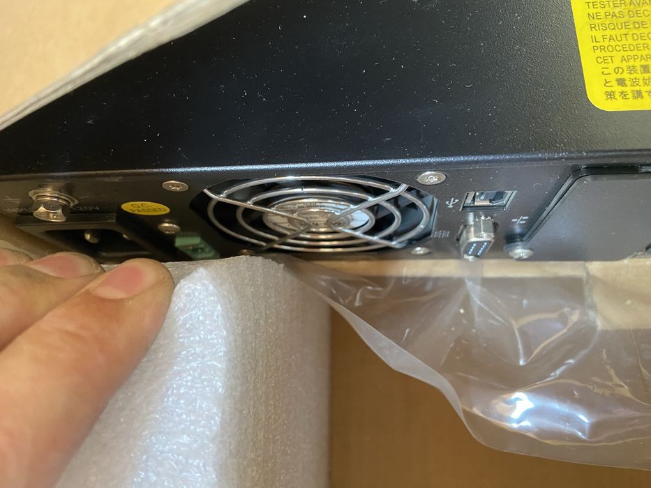 UPS IBM 2200VA новый