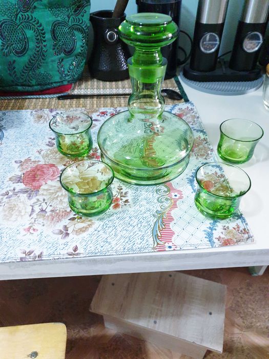 Продается посуда в отличном состоянии