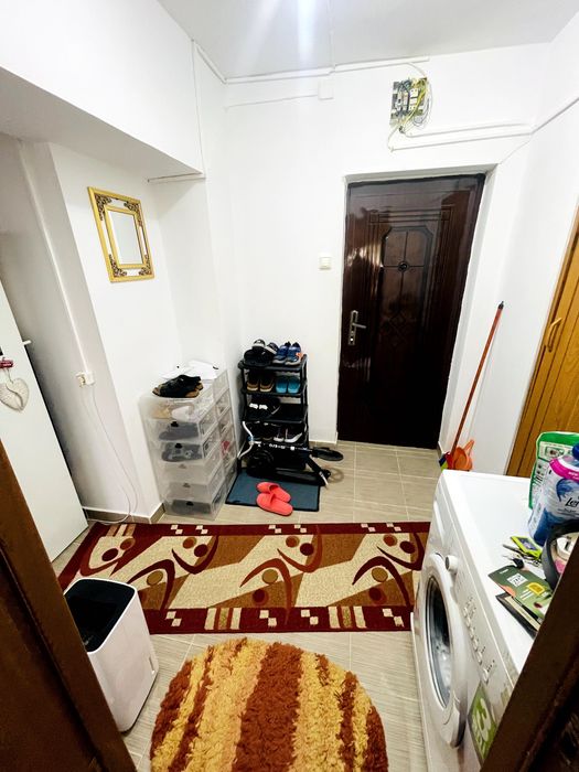 Inchiriez 2 camere cămin