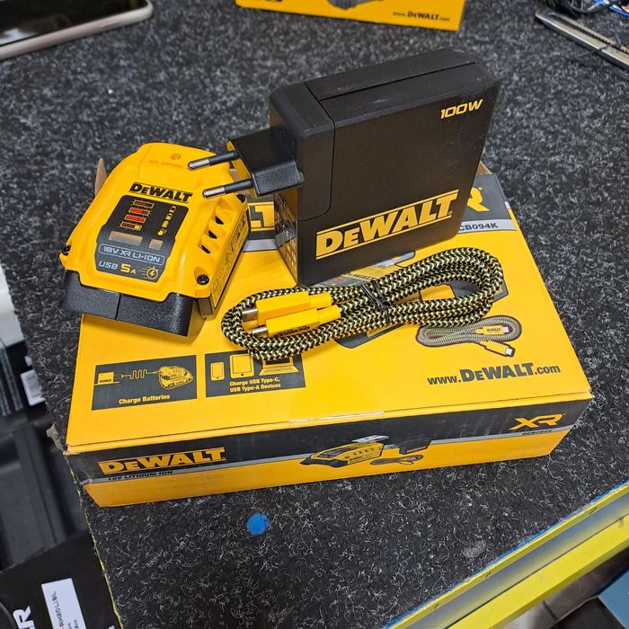 Зарядное устройство DeWalt/Девольт! Бесплатная доставка! Рассрочка!