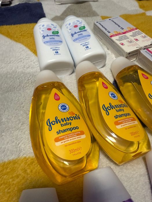 Козметика на Johnson’s baby
