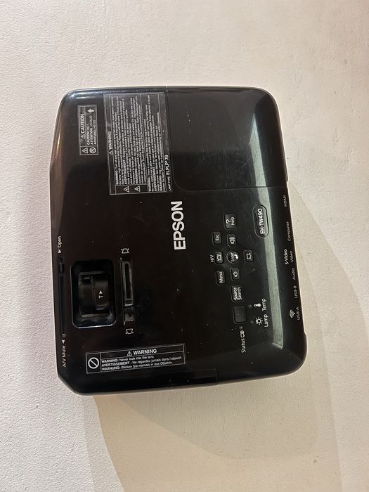 Продам проектор Epson EH-TW490