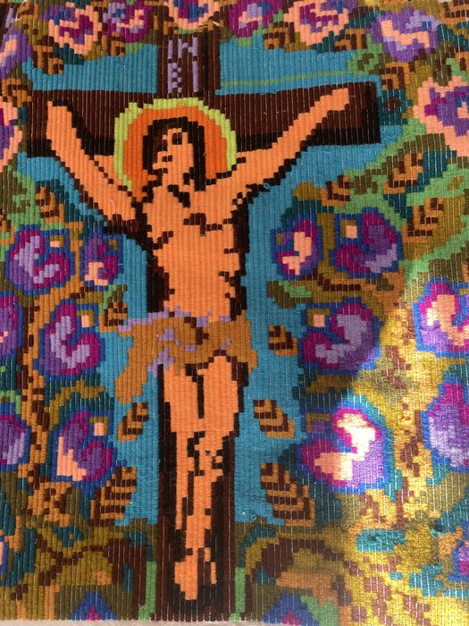 Cingeu de pus pe cruce cu Iisus Hristor