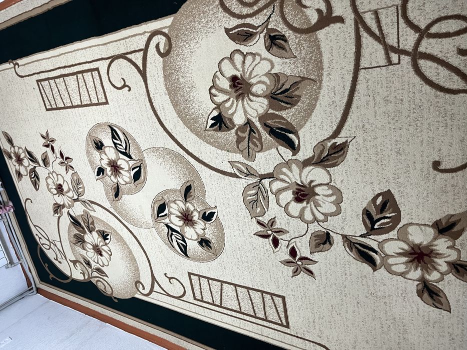 Кілем сатылады 5/3 размер